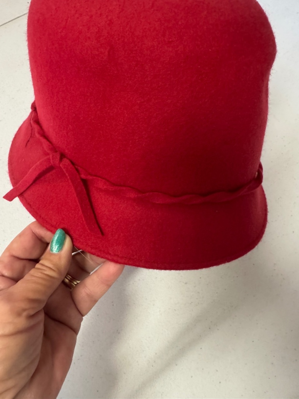 ed Hat Ladies Red and Purple Hat - NWOT